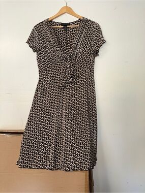 connected apparel Black and Cream Floral Tie-Front Dress